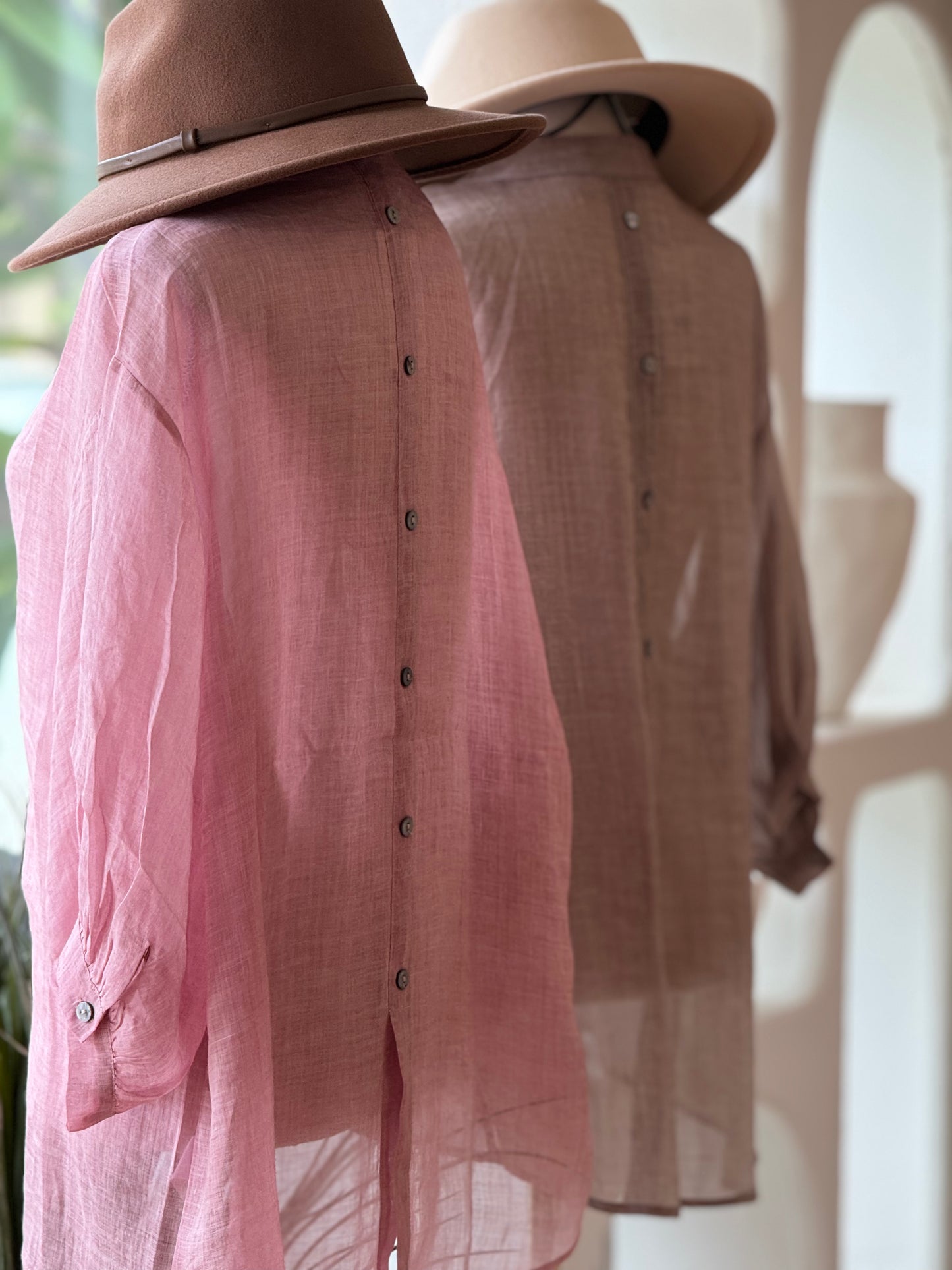 Aurora Linen Blouse ~Dusty Pink
