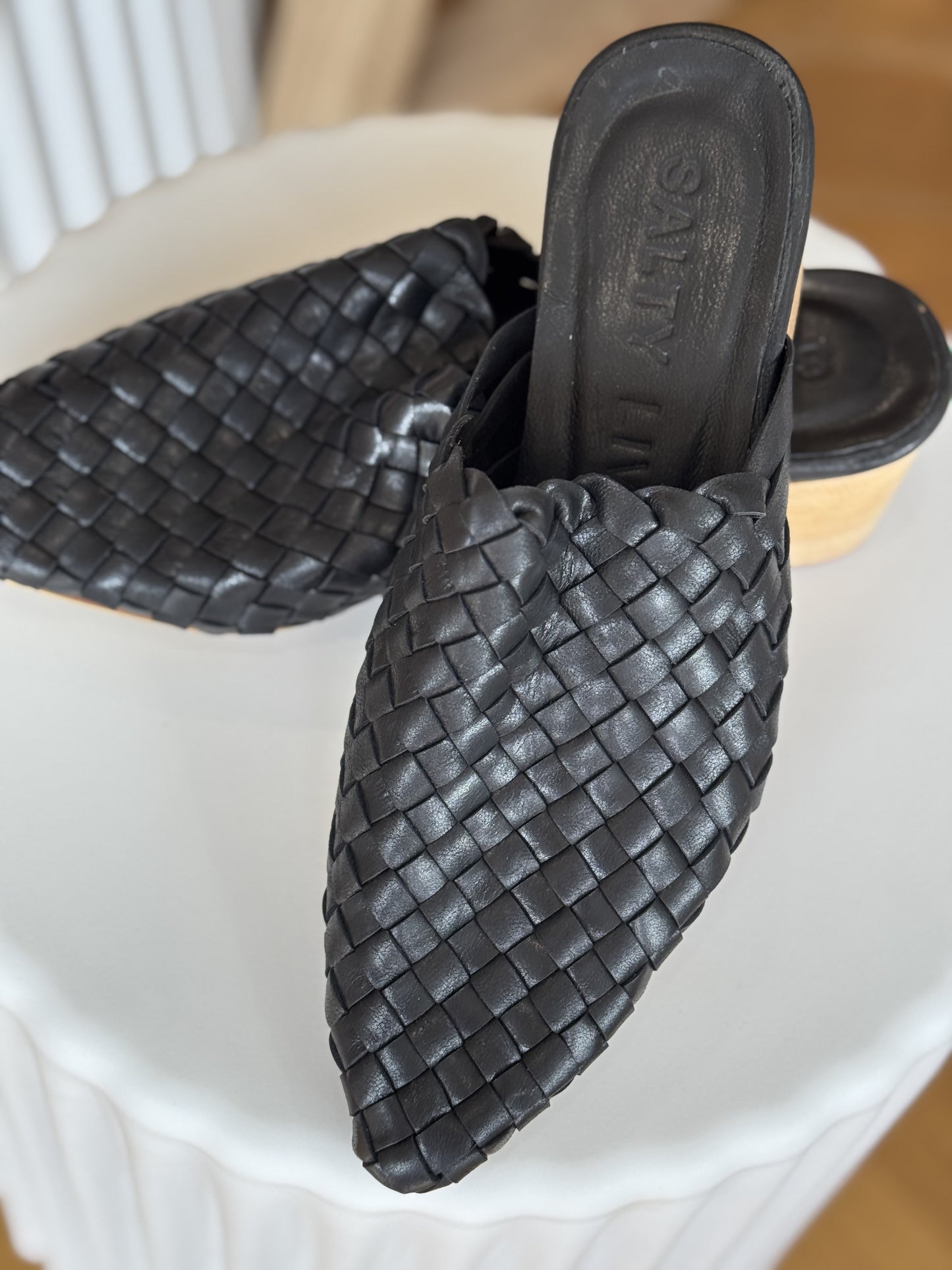Ladies leather slides ~ Black