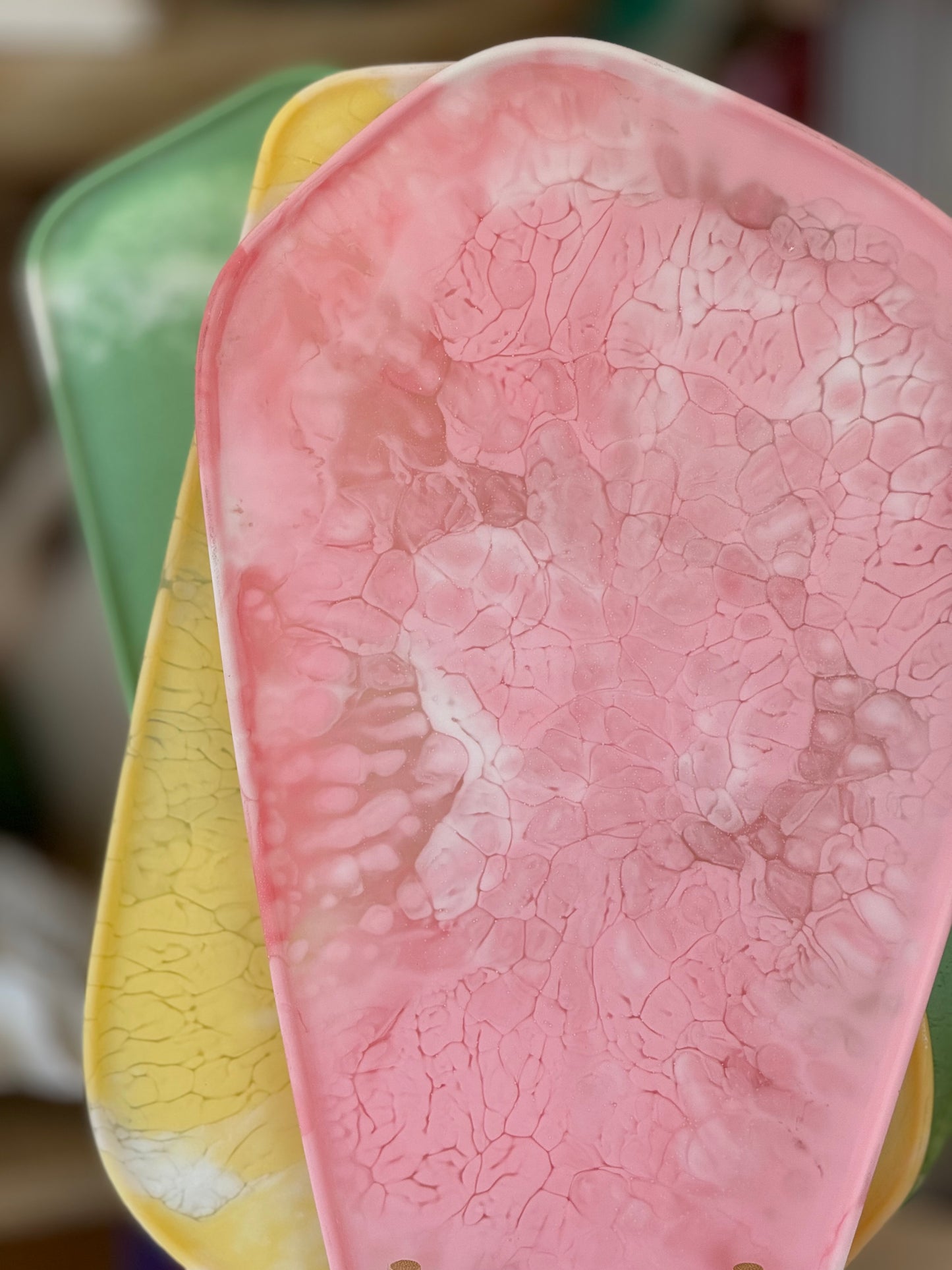 Soli Resin Platter ~ Large ~ Pink