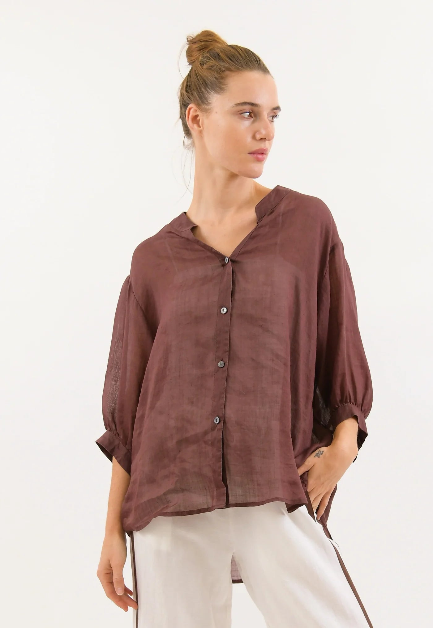 Aurora Linen Blouse-Choco
