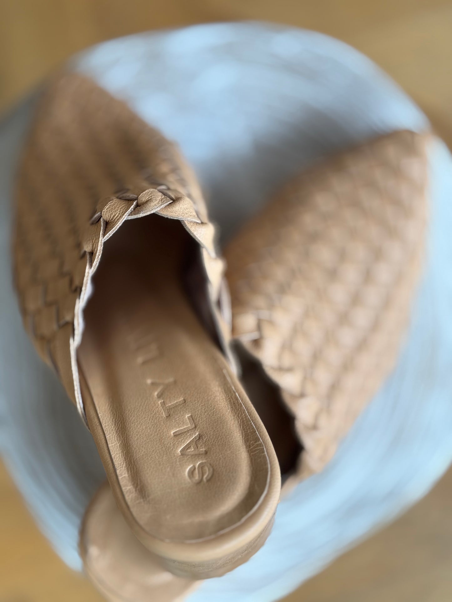 Ladies Leather Slides ~ Natural