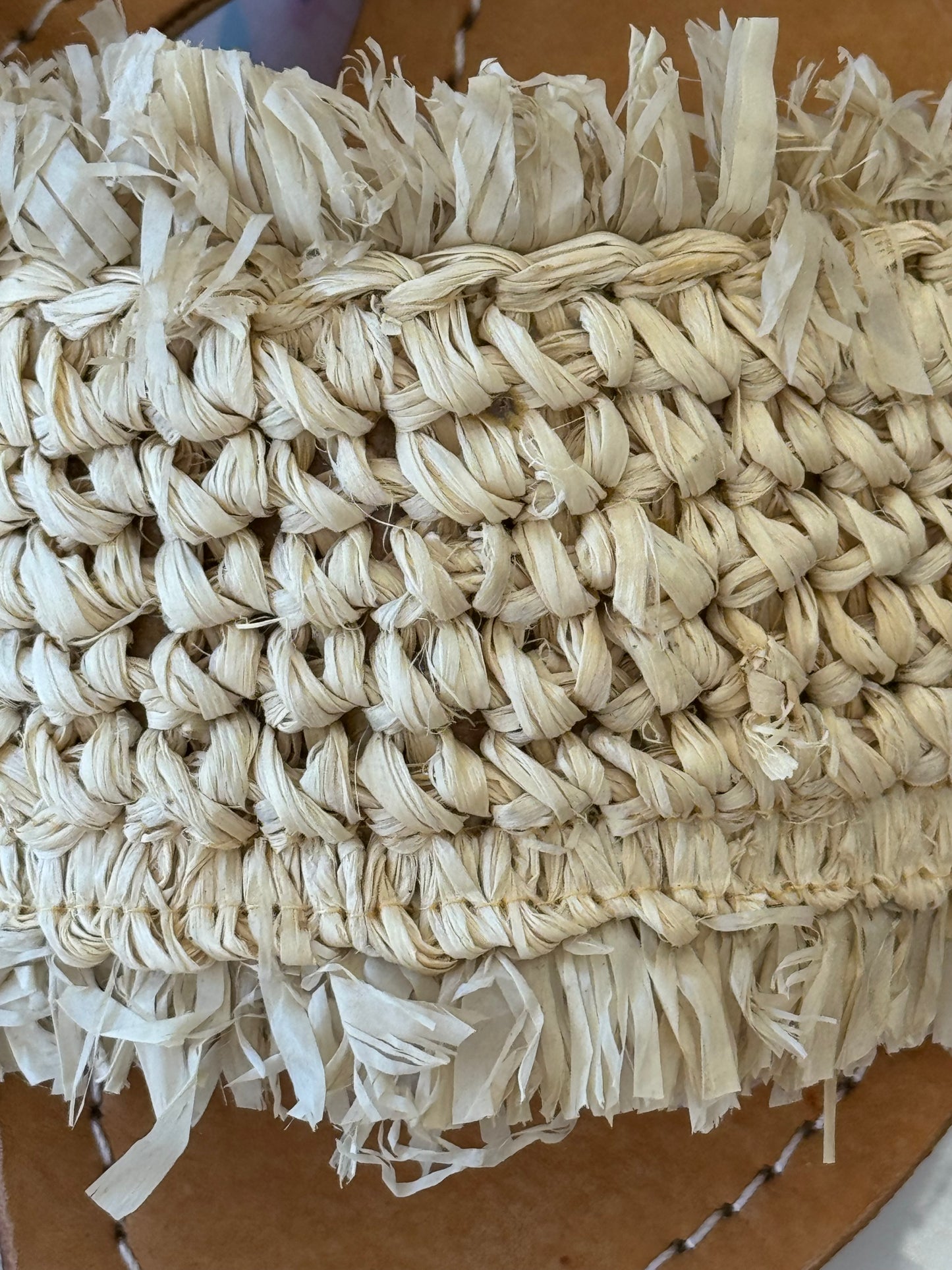 Raffia Slides