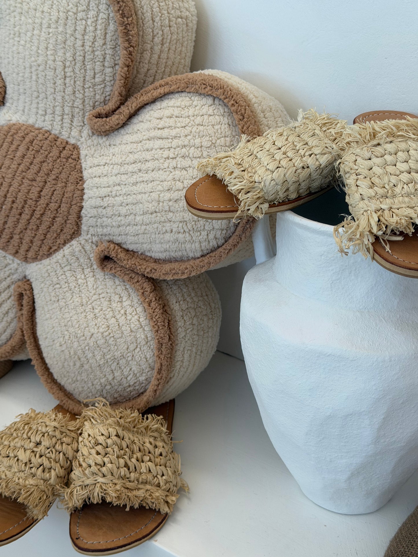 Flower Cushion ~ Beige